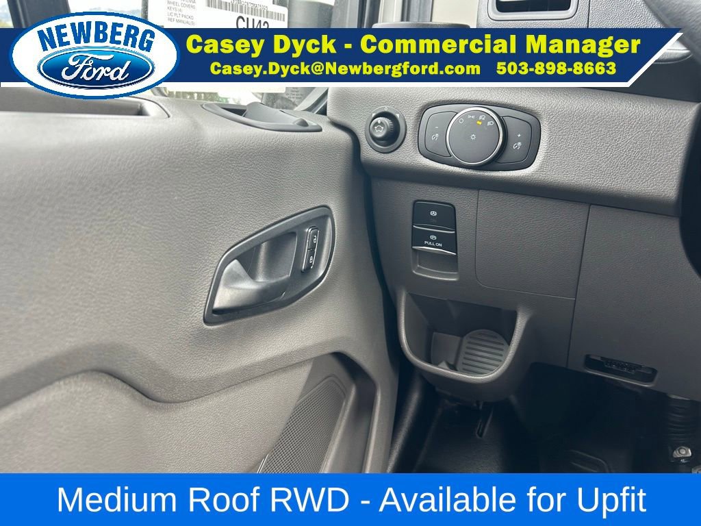 New 2026 Ford Transit 250 148 Medium Roof w/ Load Area Protection Package image 15