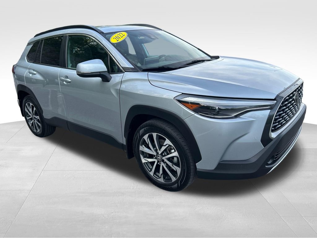 Certified 2022 Toyota Corolla Cross XLE w/ Convenience Package AWD/4WD image 7