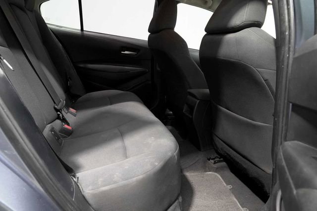 Used 2021 Toyota Corolla LE image 15