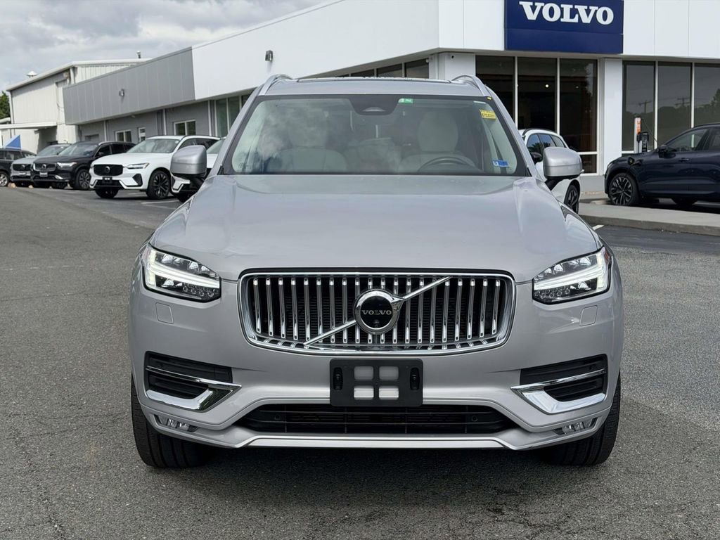 Used 2023 Volvo XC90 B6 Plus w/ Protection Package Premier AWD/4WD image 24
