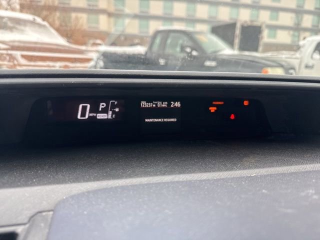 Used 2015 Toyota Prius C Four image 33