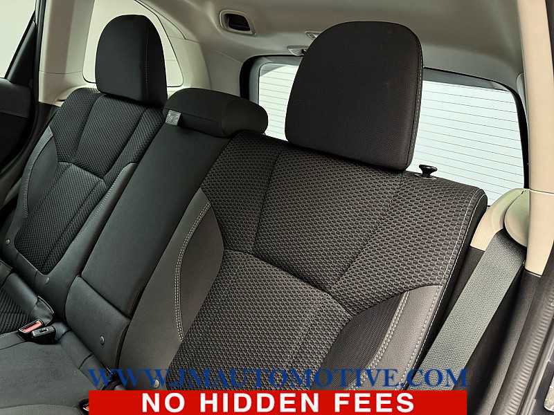 Used 2023 Subaru Forester Premium image 17