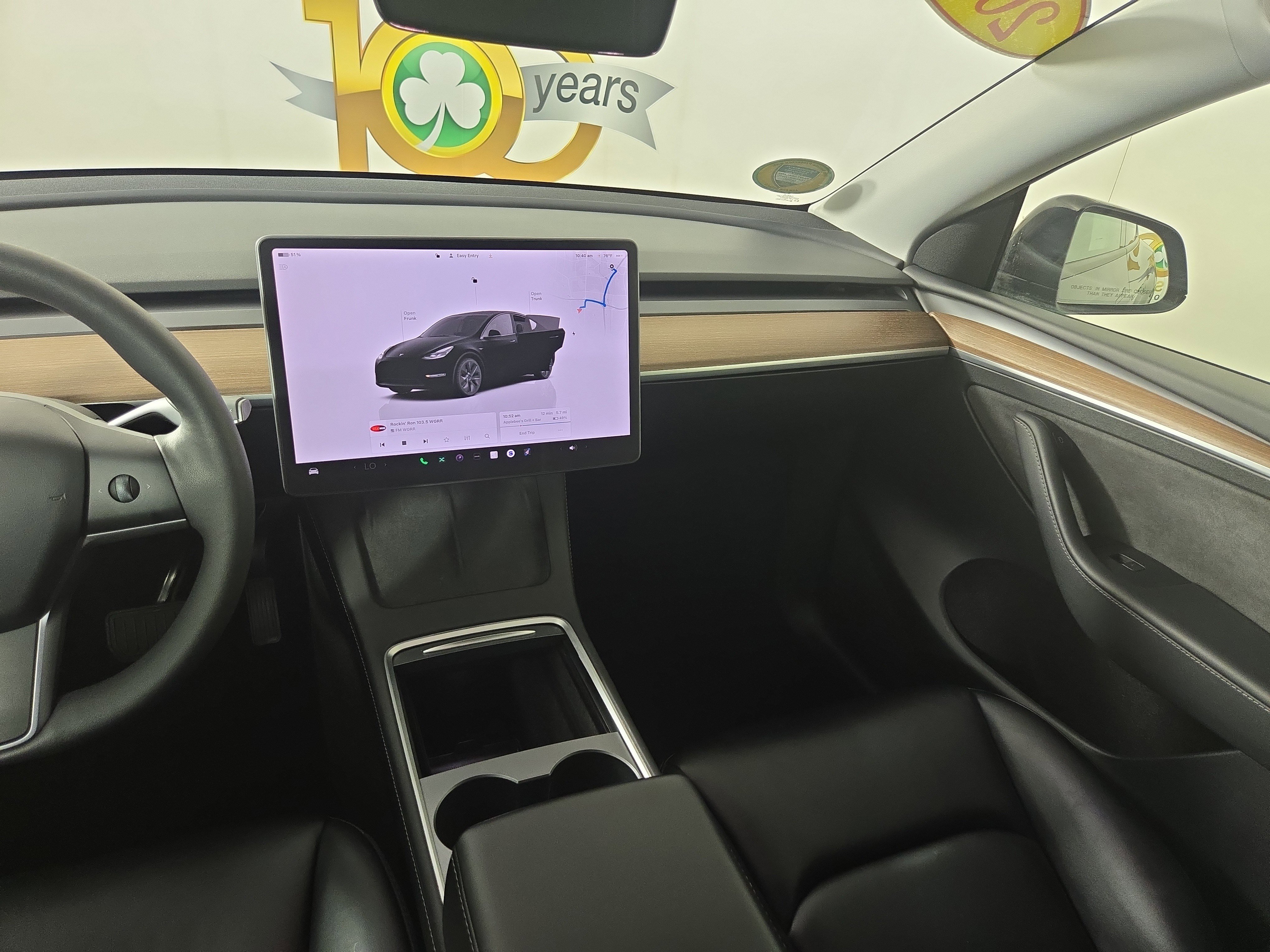 Used 2024 Tesla Model Y Long Range AWD/4WD image 24