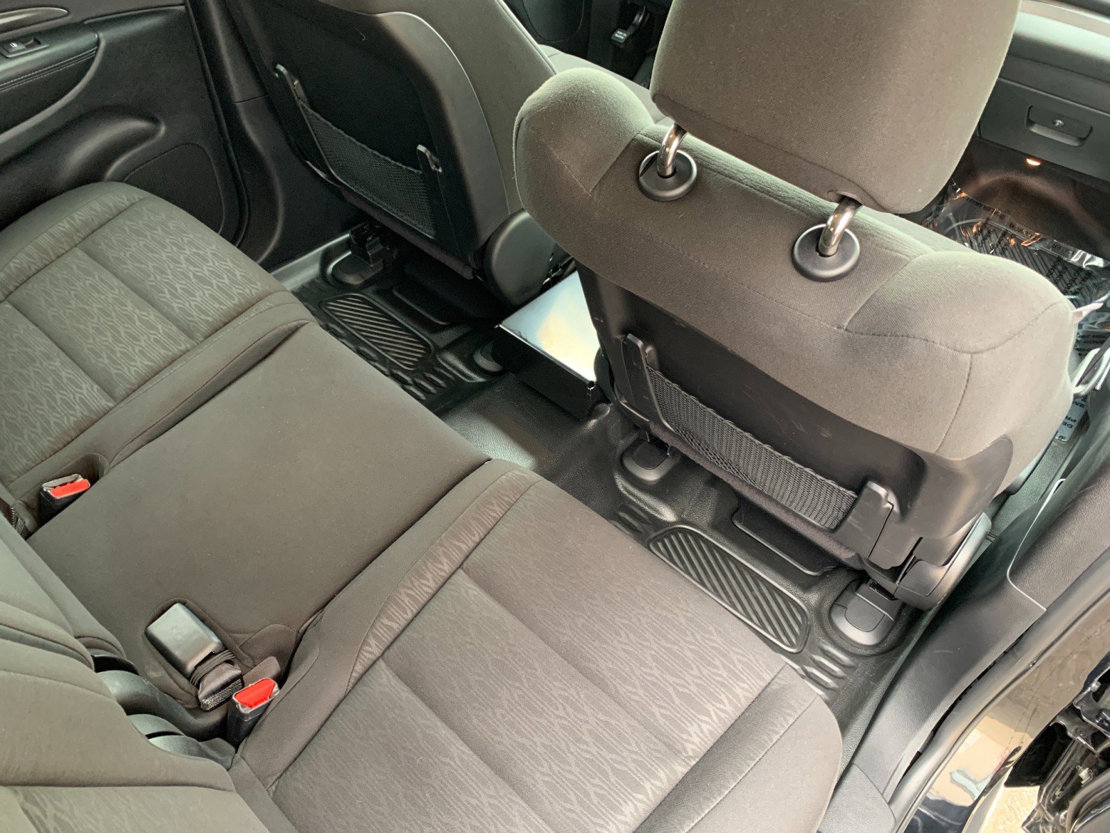 Used 2022 Dodge Durango AWD image 27