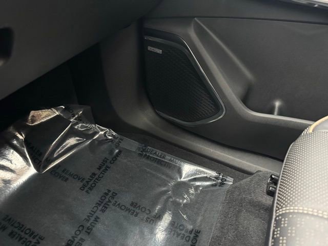 Used 2025 Chevrolet Traverse High Country w/ LPO, Floor Liner Package image 24