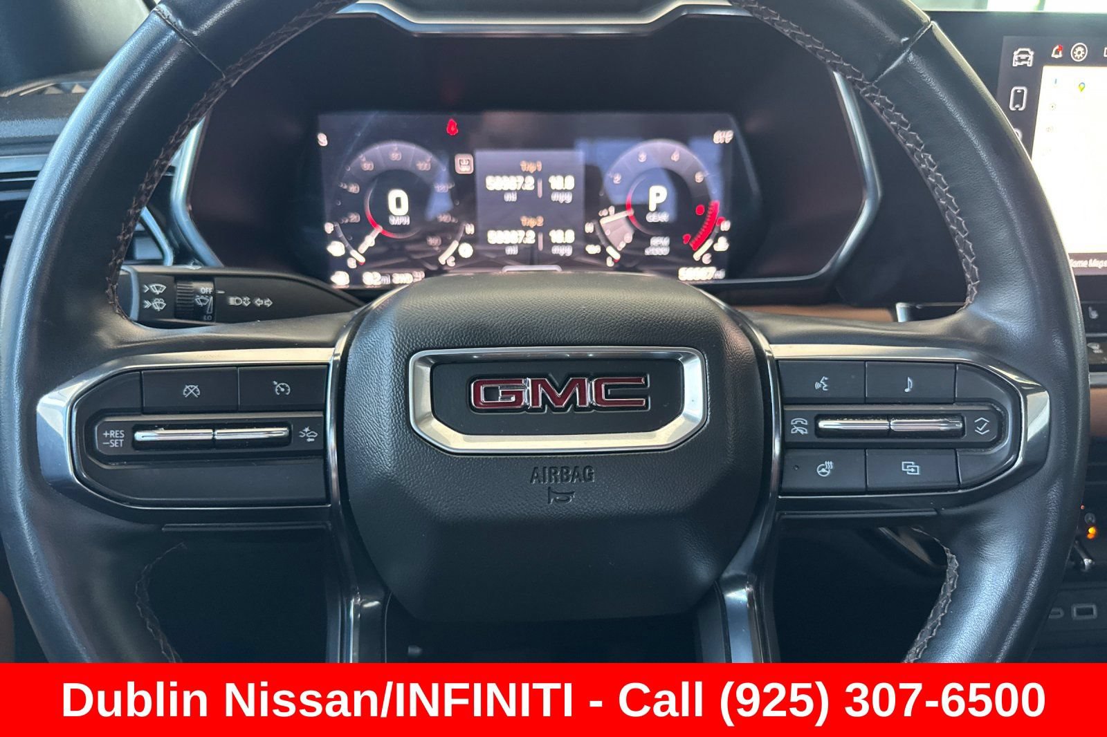 Used 2024 GMC Canyon AT4 w/ AT4 Premium Package AWD/4WD image 36