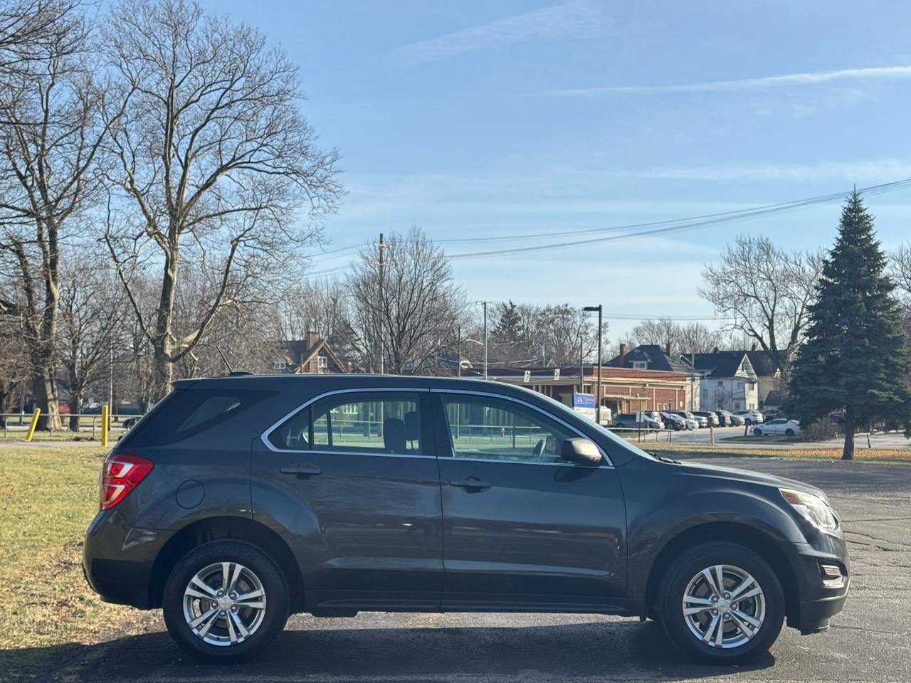Used 2017 Chevrolet Equinox LS FWD image 8