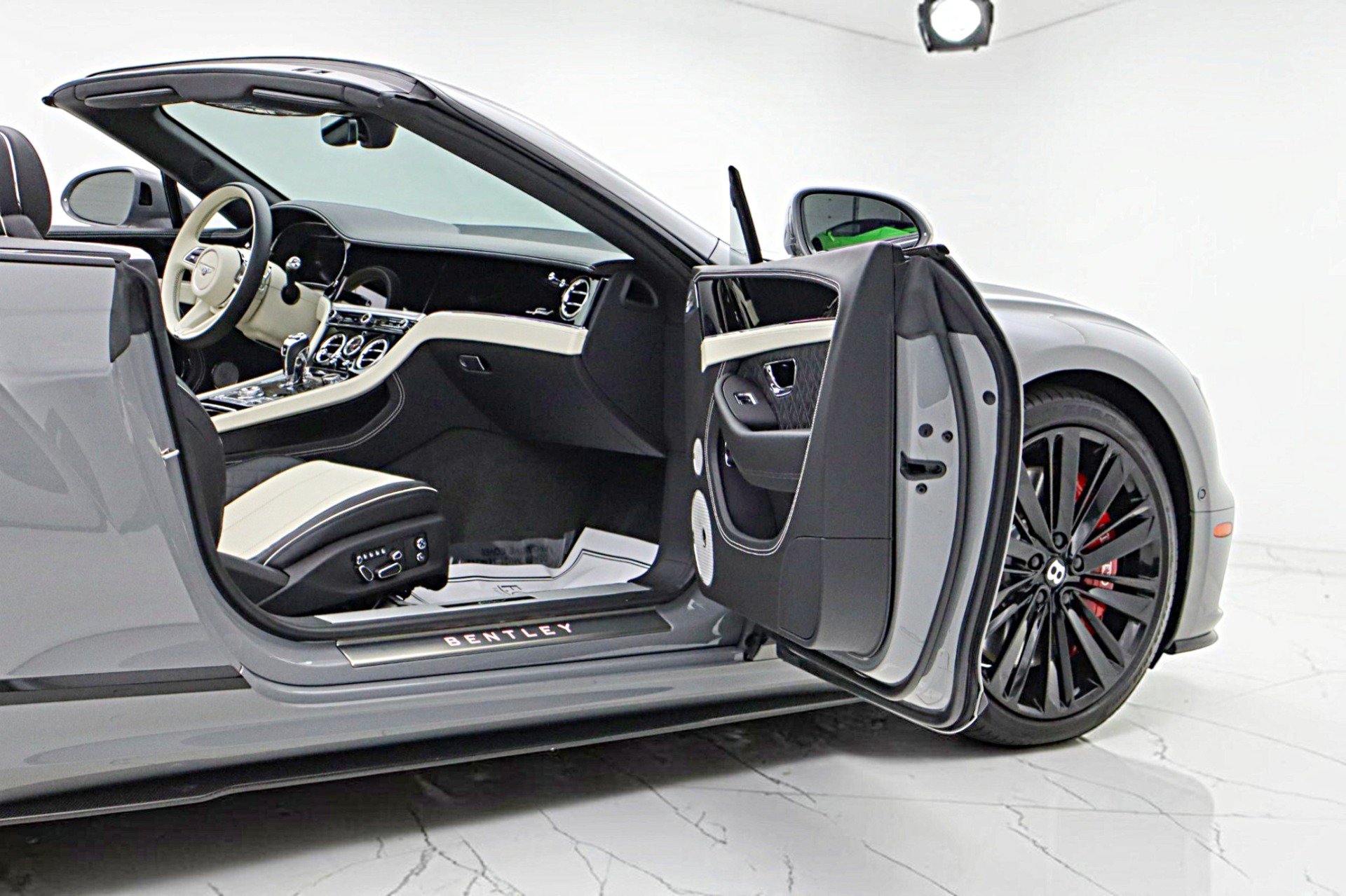 Certified 2022 Bentley Continental GT Speed AWD/4WD image 13