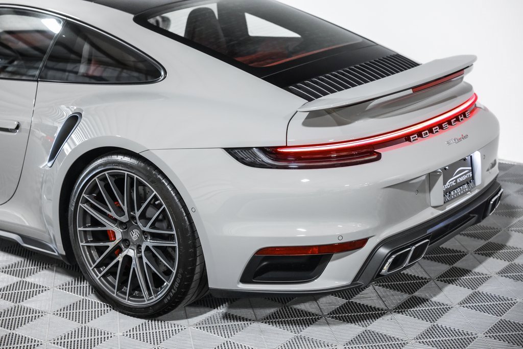 Used 2022 Porsche 911 Turbo image 16