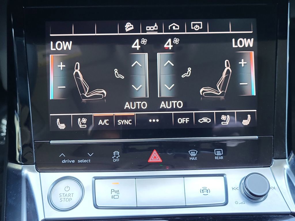 Used 2019 Audi e-tron Premium Plus AWD/4WD image 21