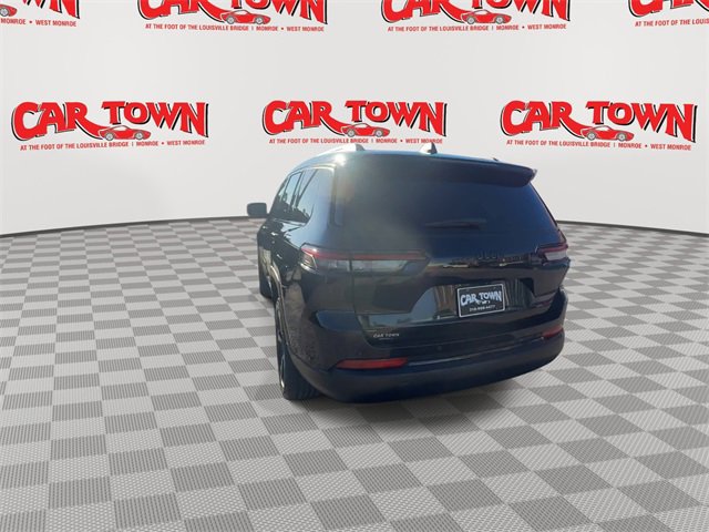 Used 2023 Jeep Grand Cherokee L Laredo image 7