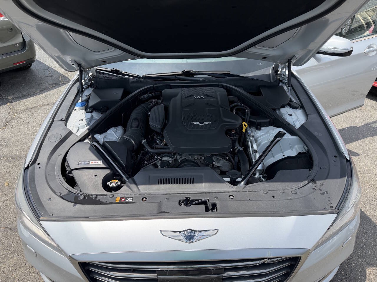 Used 2019 Genesis G80 3.8 AWD/4WD image 16