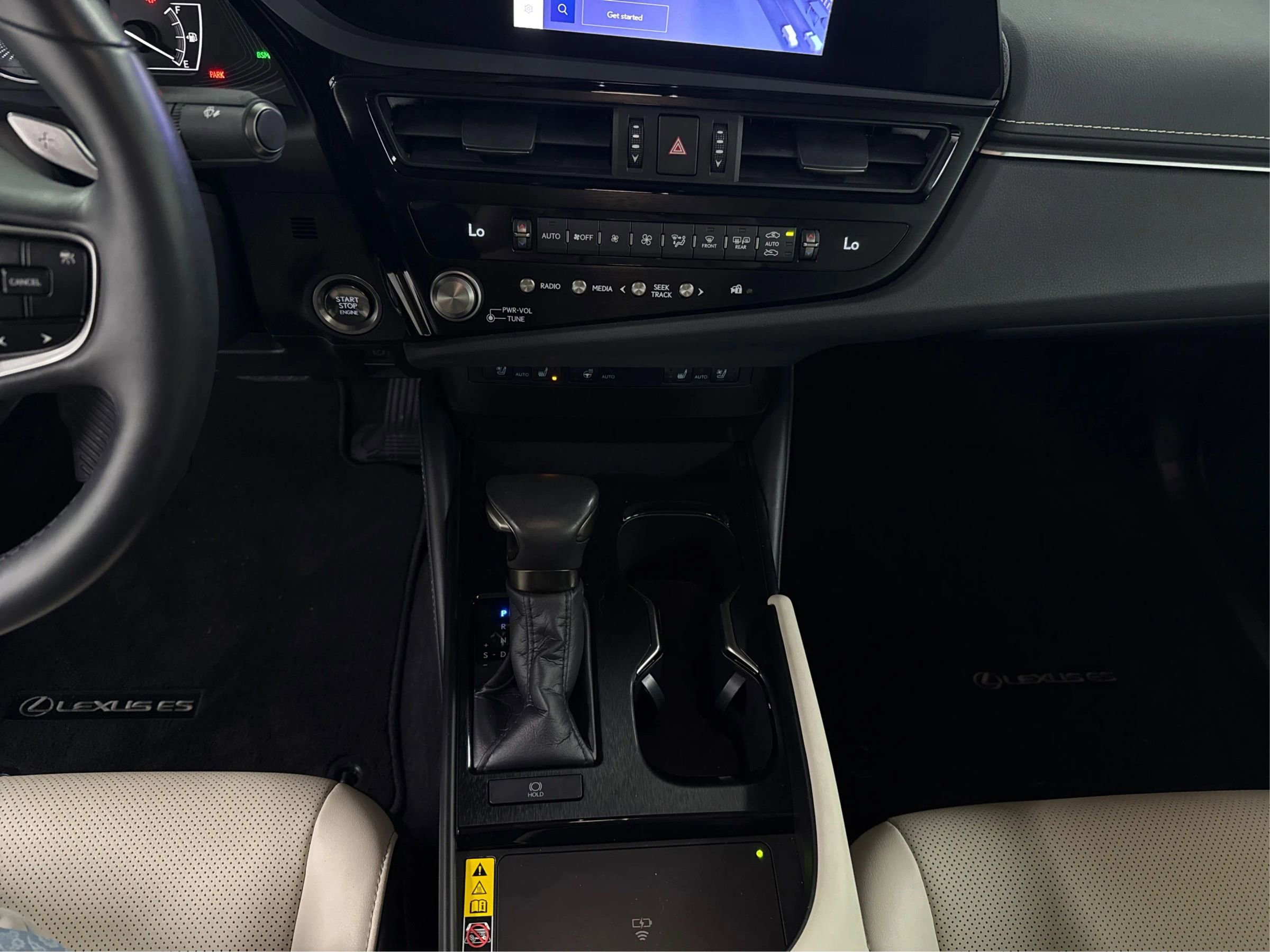 Used 2025 Lexus ES 350 w/ Premium Package FWD image 15