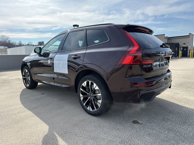 New 2026 Volvo XC60 B5 Plus w/ Climate Package AWD/4WD image 5