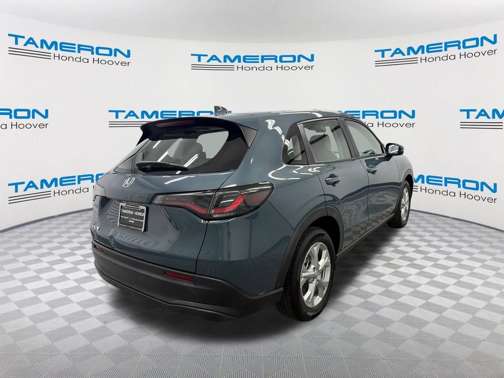 Used 2023 Honda HR-V LX image 5