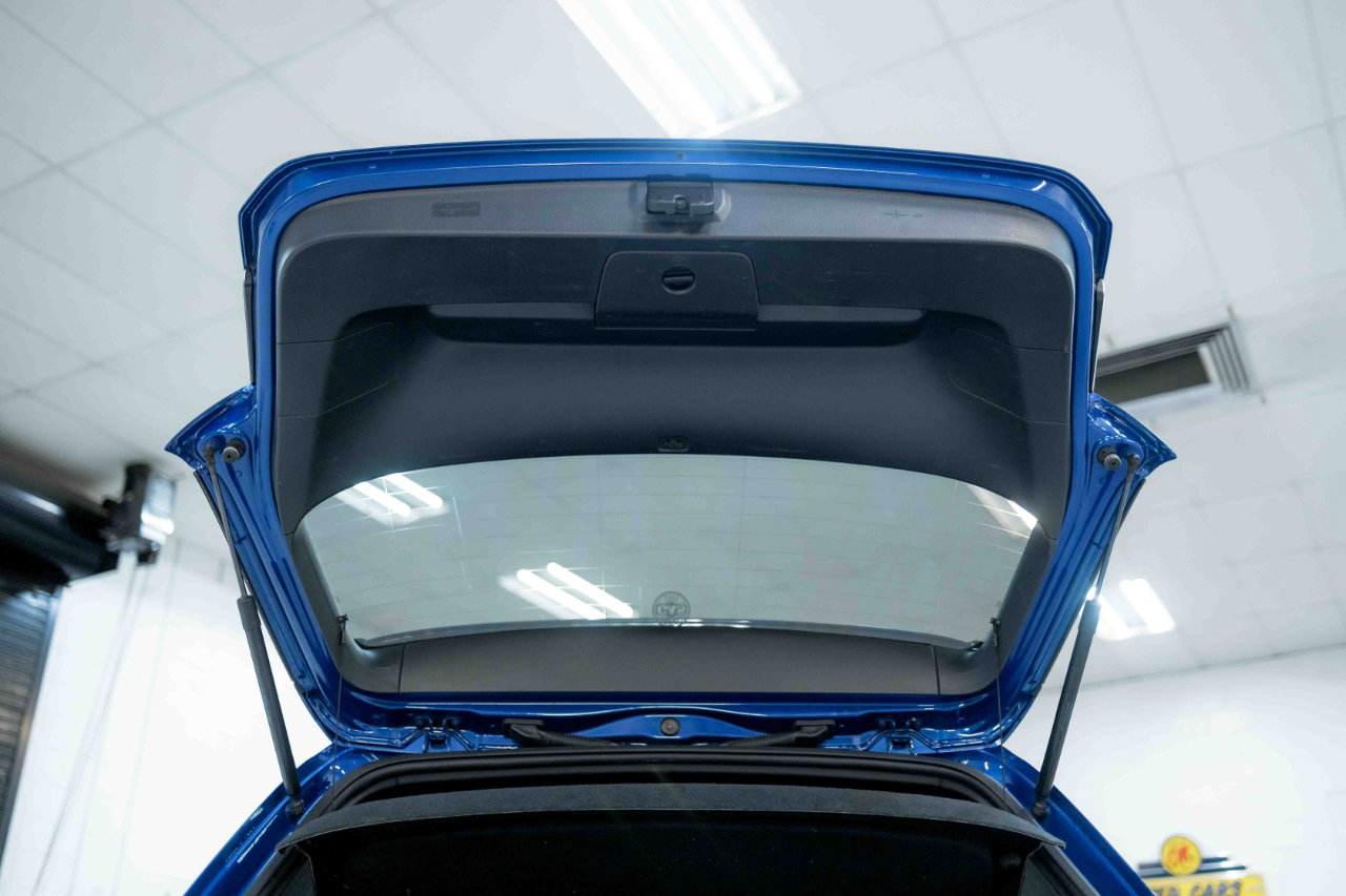 Used 2018 Volkswagen Golf R DCS and Navigation 7A image 82