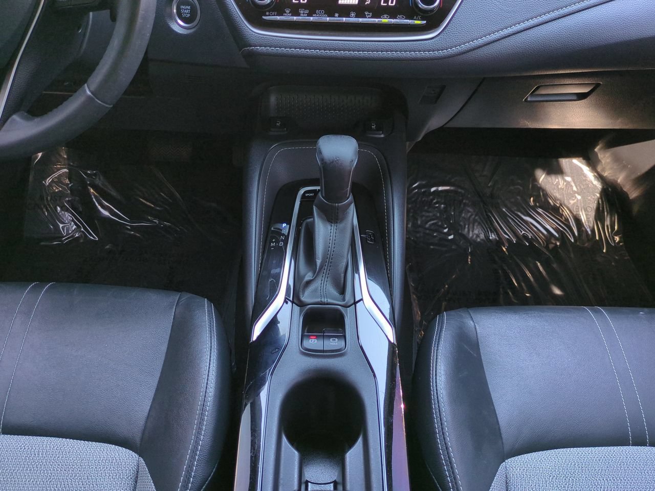 Used 2019 Toyota Corolla XSE FWD image 18
