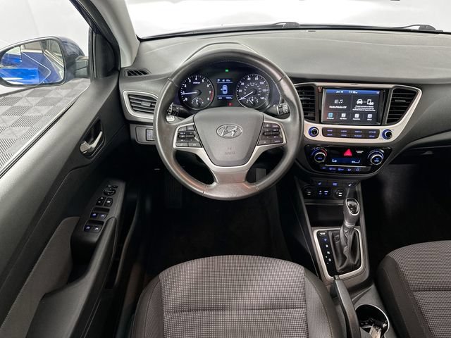 Used 2022 Hyundai Accent Limited w/ Cargo Package FWD image 11