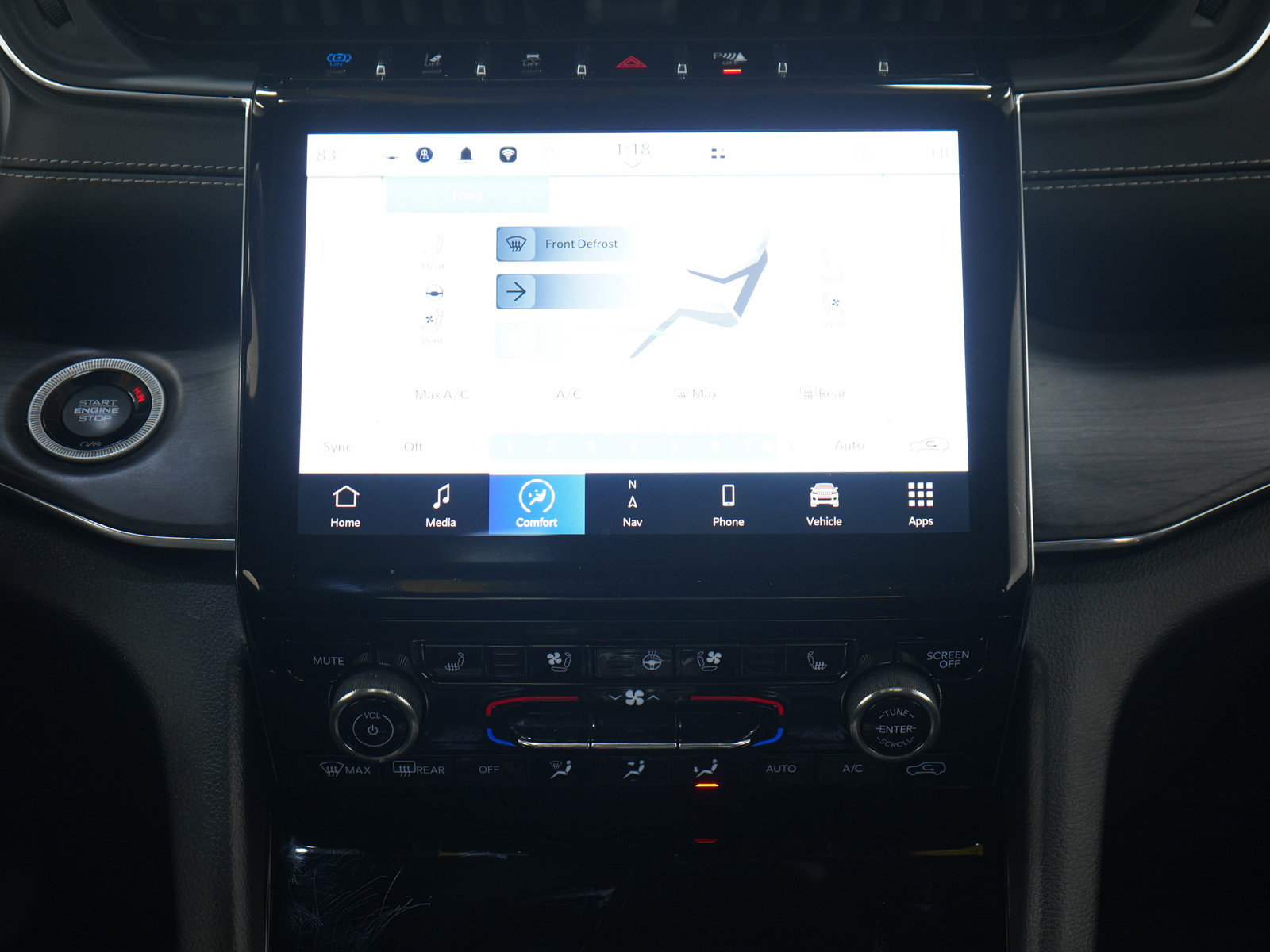 Used 2023 Jeep Grand Cherokee Overland w/ Advanced Protech Group III image 16