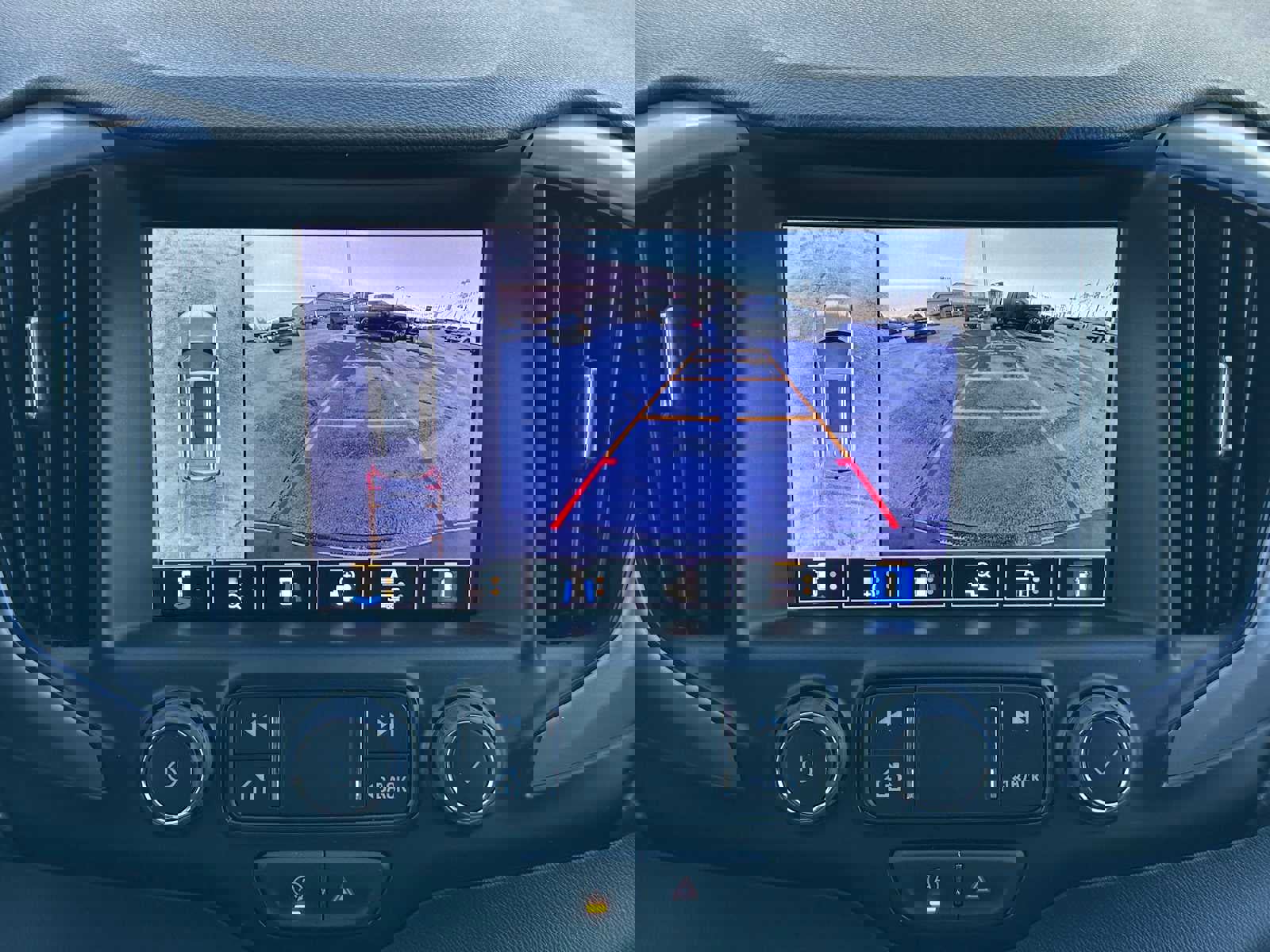 Used 2024 GMC Terrain AT4 w/ Infotainment Package II image 30