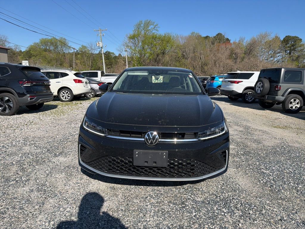 Used 2025 Volkswagen Jetta S image 8