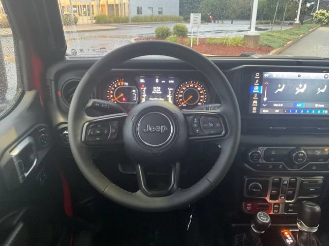 Used 2026 Jeep Gladiator Rubicon AWD/4WD image 12