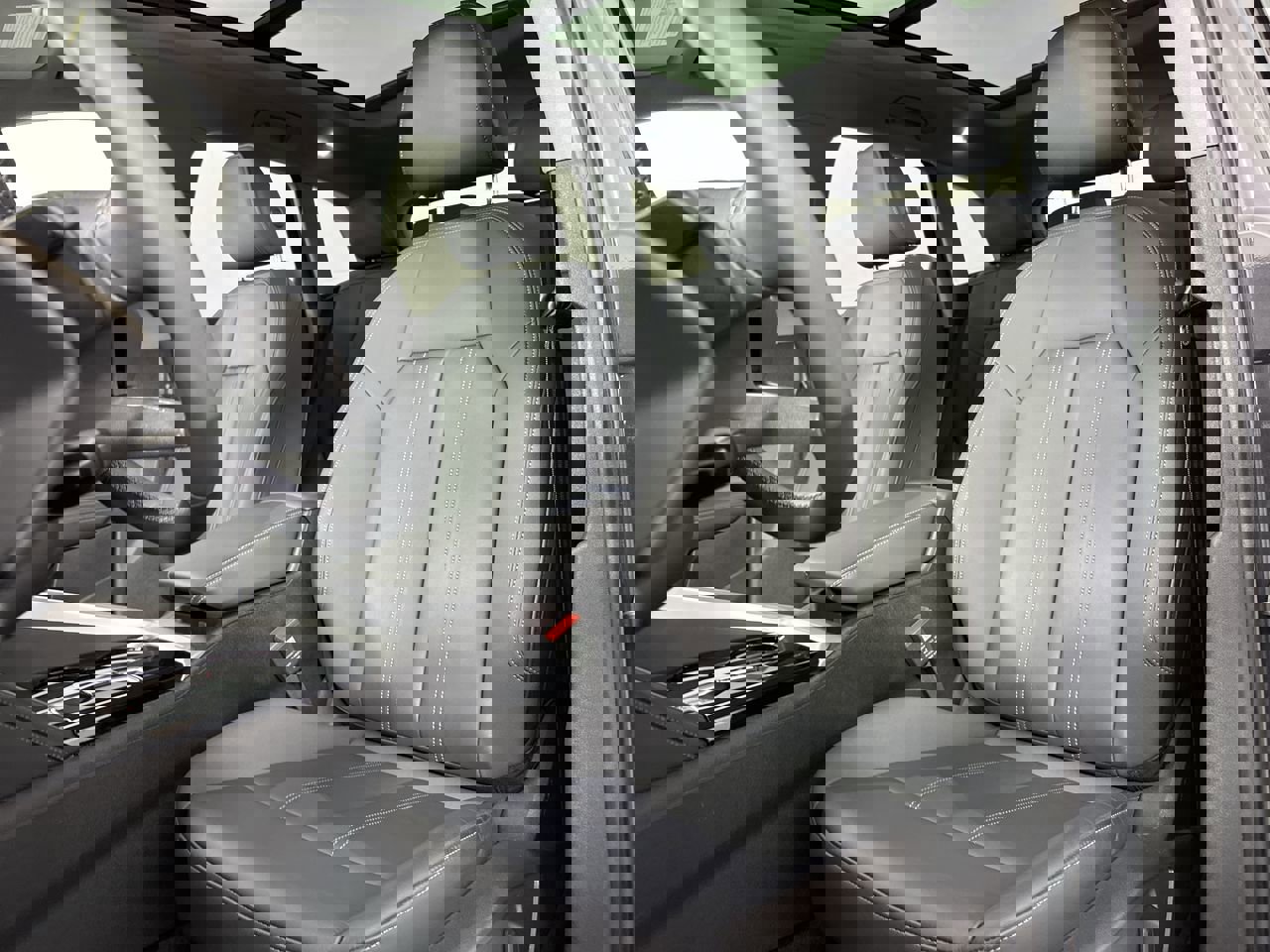 Used 2025 Audi Q5 Premium Plus w/ Premium Plus image 19