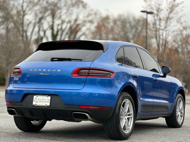 Used 2017 Porsche Macan AWD/4WD image 5