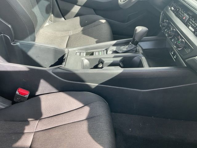 Used 2025 Honda Accord SE image 14