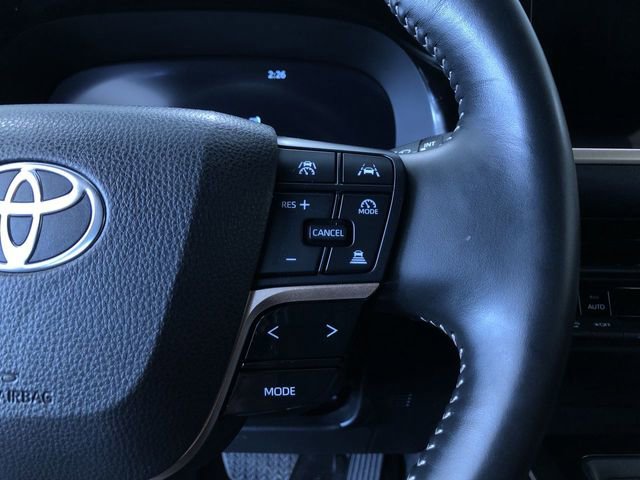 Certified 2025 Toyota Crown XLE AWD/4WD image 26