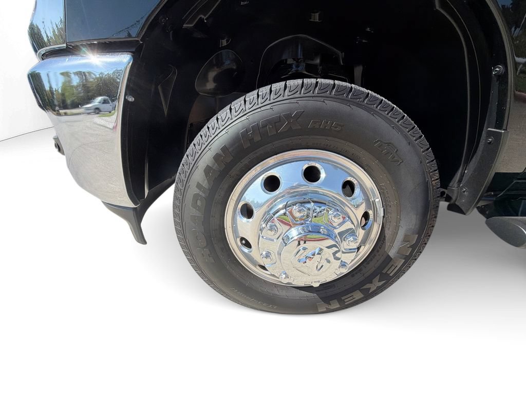 Certified 2026 RAM 3500 Tradesman AWD/4WD image 19
