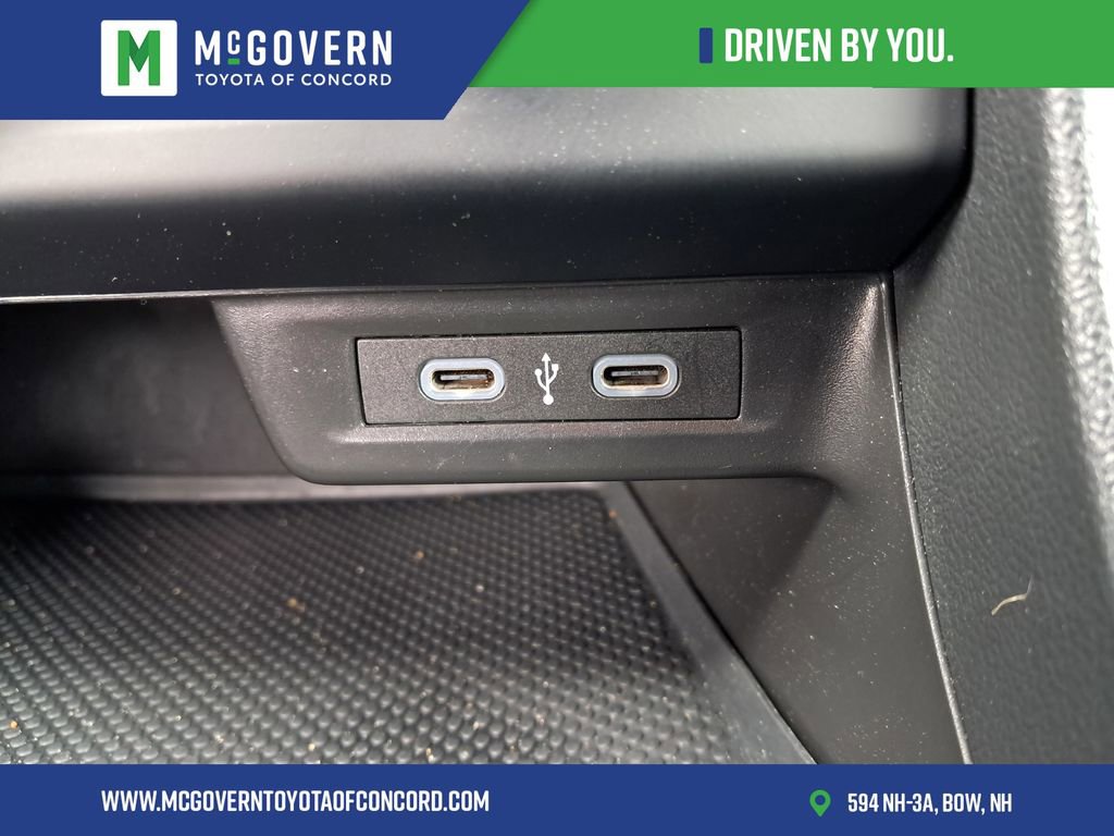 Used 2024 Volkswagen Jetta Sport image 28