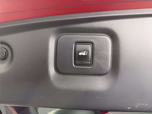 Used 2014 Nissan Pathfinder SL w/ SL Tech Package FWD image 38