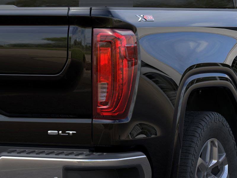 New 2026 GMC Sierra 1500 SLT w/ SLT Premium Plus Package AWD/4WD image 11