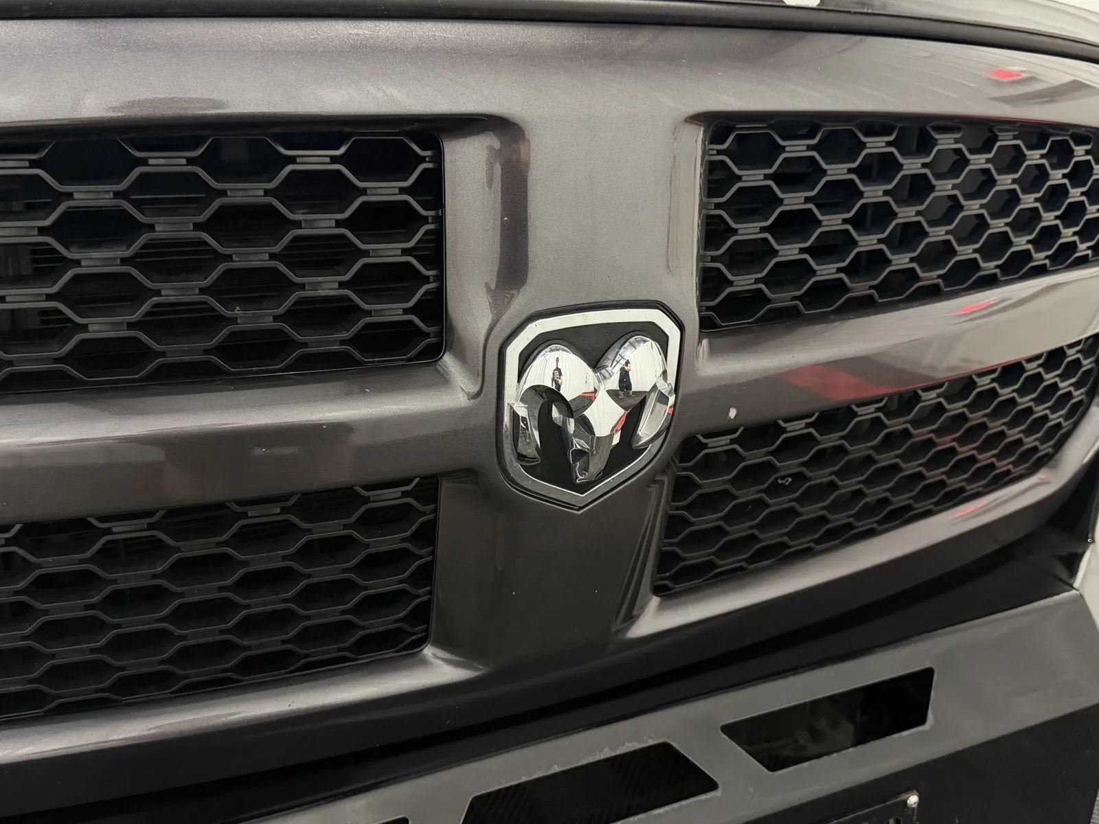 Used 2021 RAM 1500 Classic SLT AWD/4WD image 7
