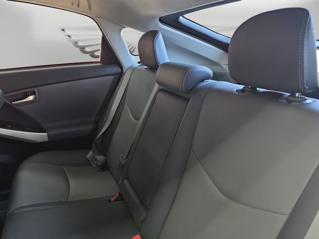 Used 2015 Toyota Prius Four FWD image 13