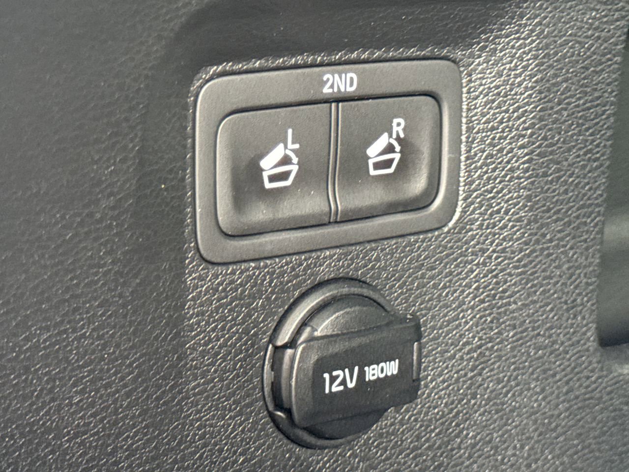 Used 2025 Kia Telluride EX X-Line AWD/4WD image 11
