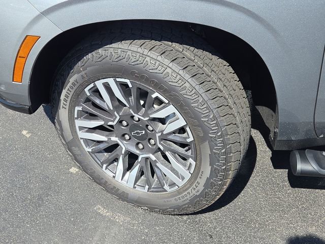 New 2025 Chevrolet Suburban Z71 w/ Z71 Off-Road Package image 34