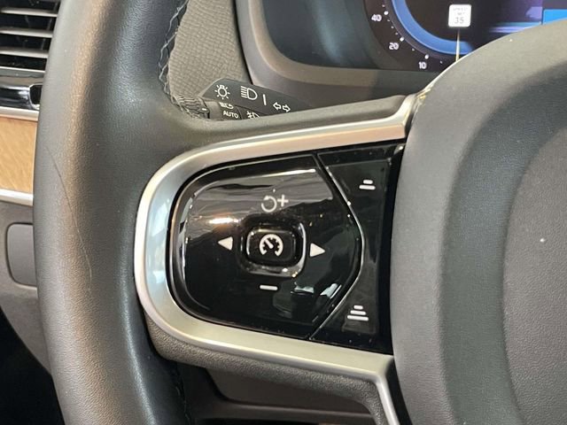 Used 2023 Volvo XC90 B6 Plus w/ Protection Package Premier AWD/4WD image 27