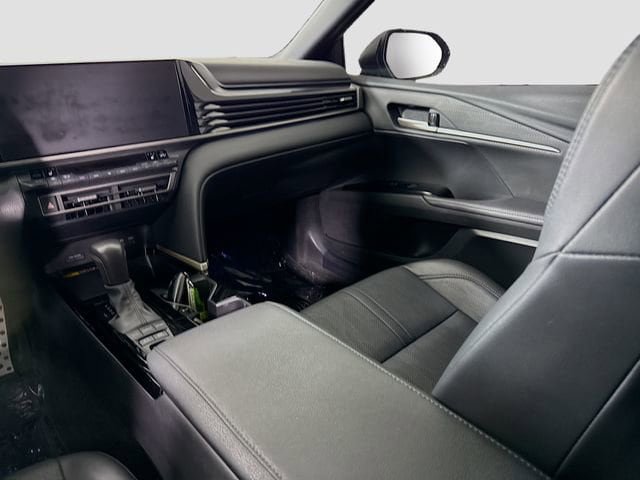Certified 2025 Toyota Camry XSE FWD image 23