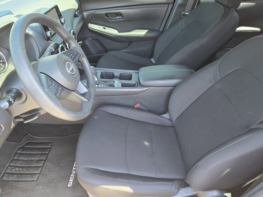 Used 2025 Nissan Sentra S FWD image 13