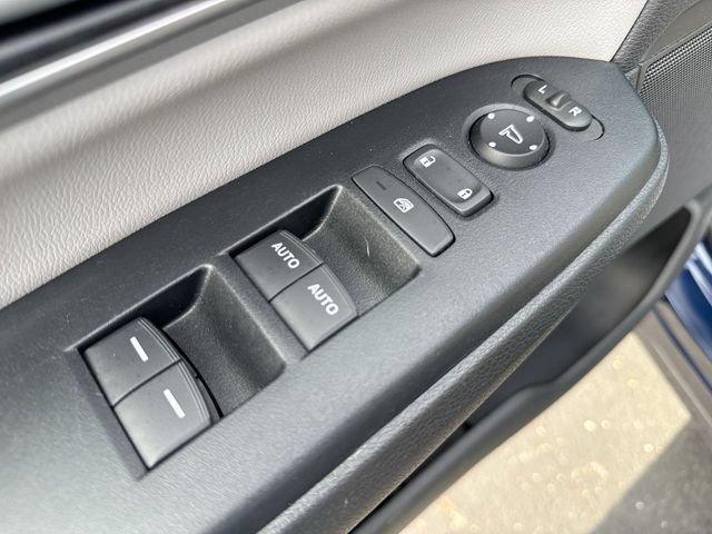 Used 2022 Honda CR-V EX-L image 13