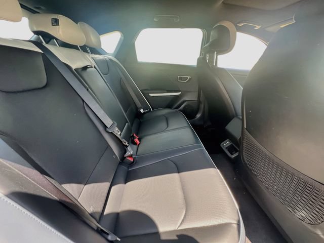 New 2026 Kia K4 GT-Line w/ GT-Line Premium Package FWD image 28