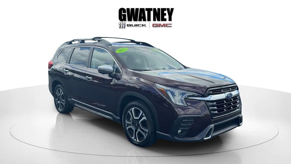 Used 2023 Subaru Ascent Touring AWD/4WD image 3