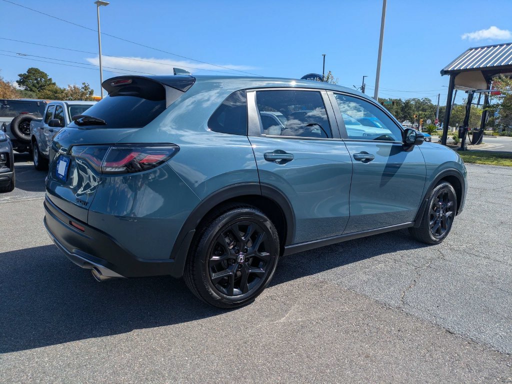 Used 2024 Honda HR-V Sport image 4