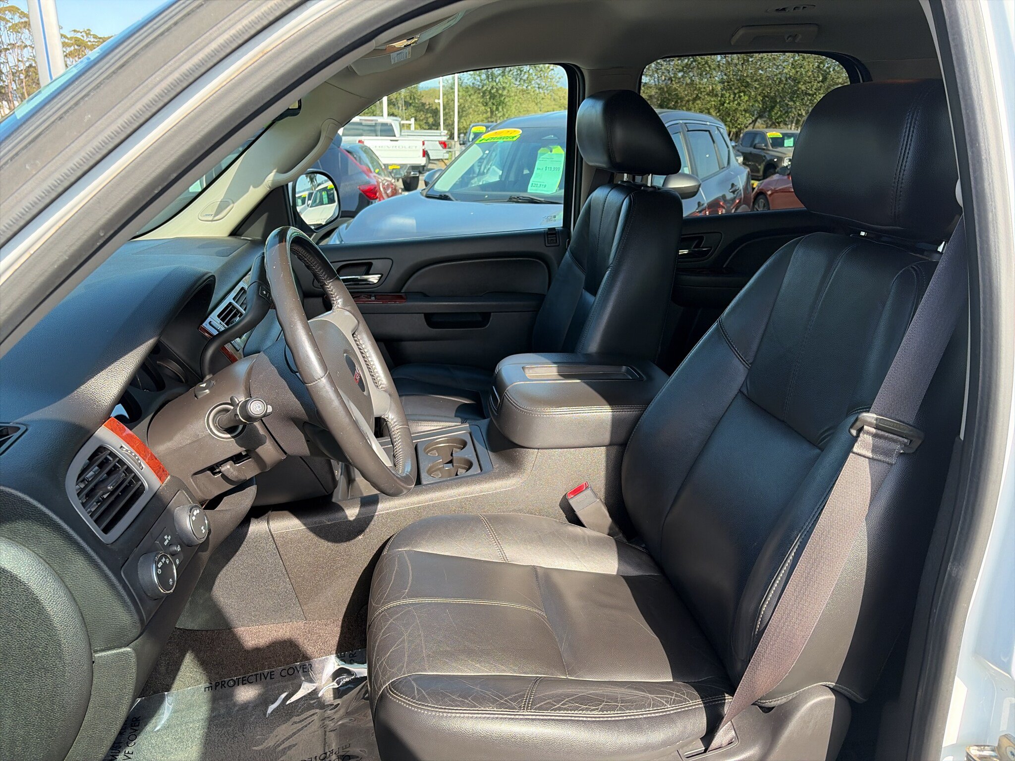 Used 2014 GMC Yukon SLT AWD/4WD image 10