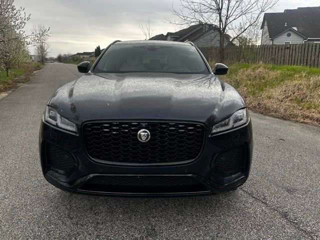 Used 2026 Jaguar F-PACE R-Dynamic S image 2