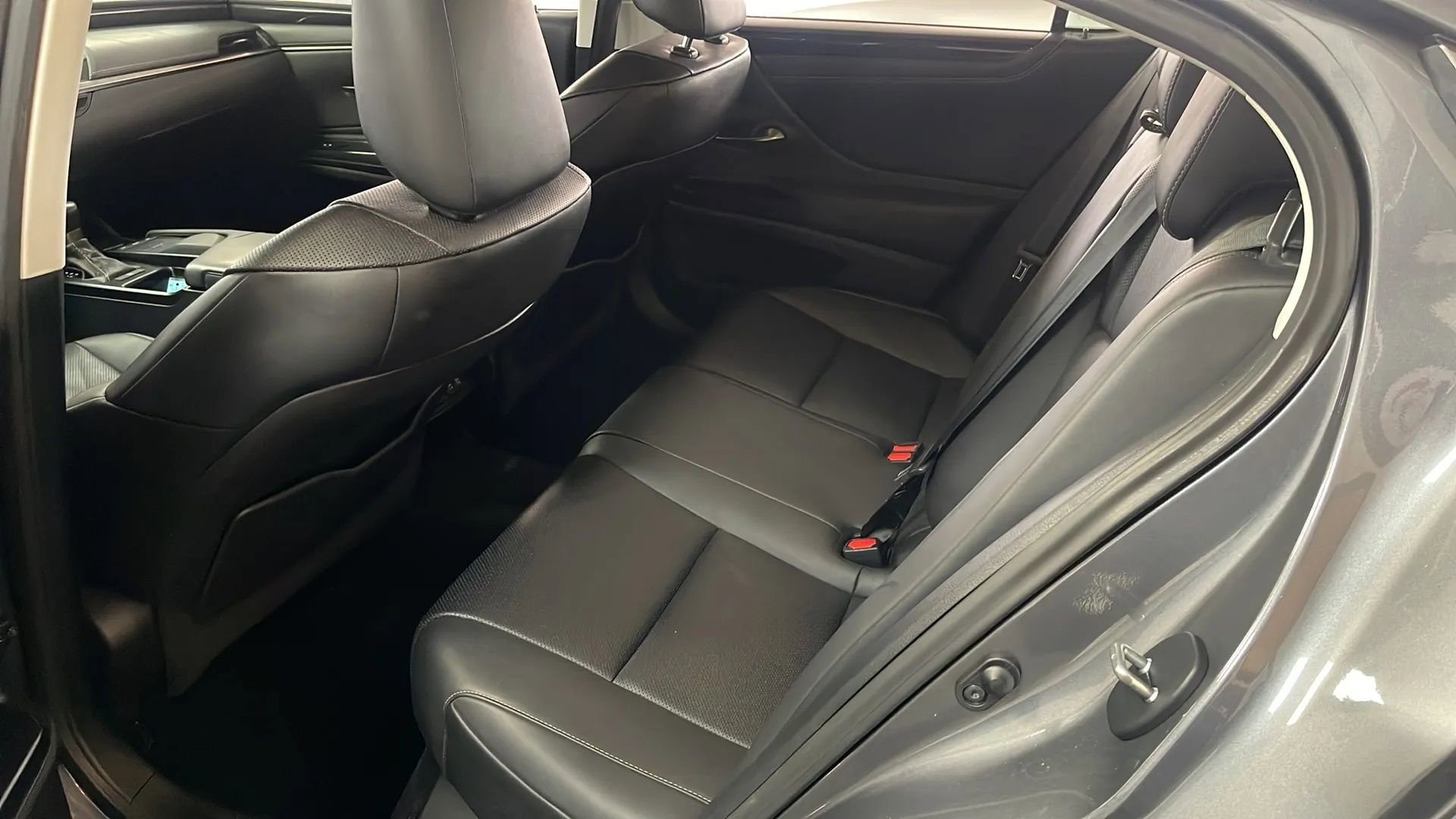 Used 2020 Lexus ES 350 w/ Premium Package image 26