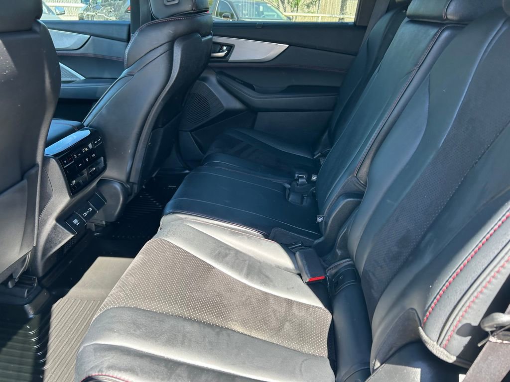 Used 2023 Acura MDX A-Spec image 19