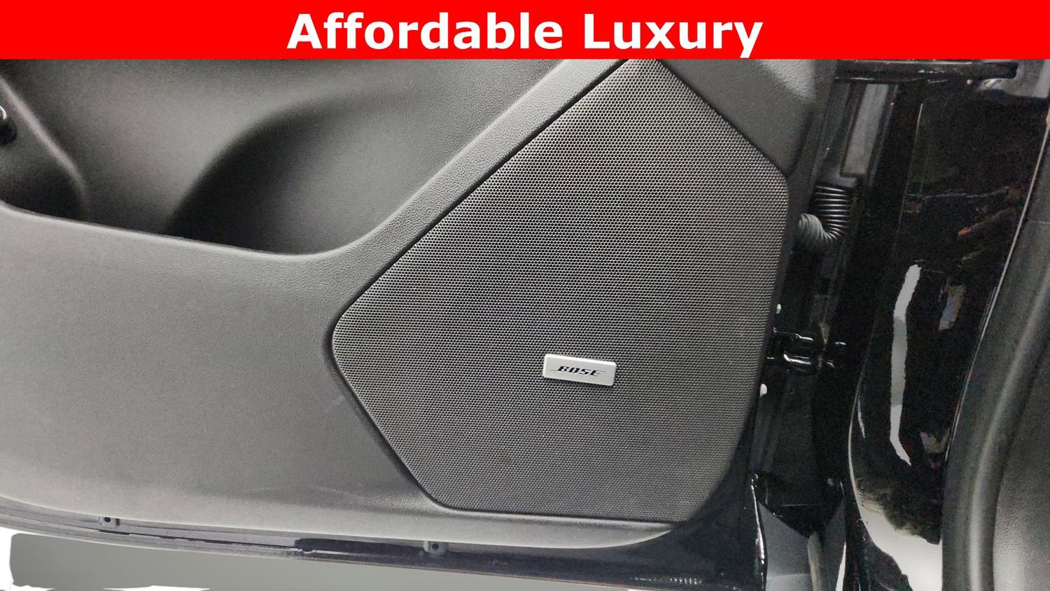 Used 2025 Cadillac XT5 Premium Luxury AWD/4WD image 14